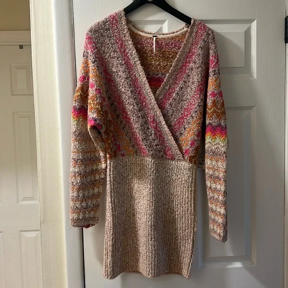 NWT Free People Forever Fair Isle Strawberry Knit Wrap Sweater Dress Small - Picture 4 of 10